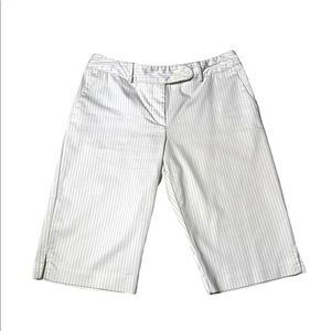 Worthington - Stretch - Capris - White with Black Pinstripe.